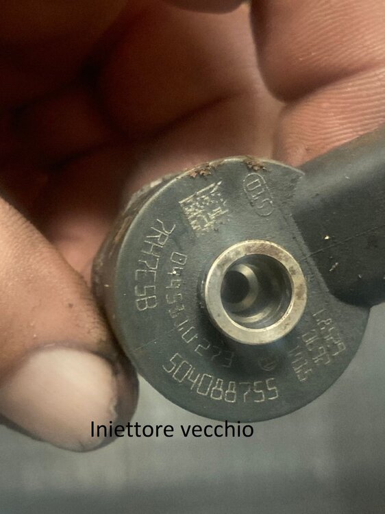 iniettore vecchio.jpg